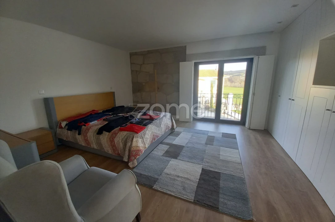 Quinta T10 para Venda em Queiriz Foto 25