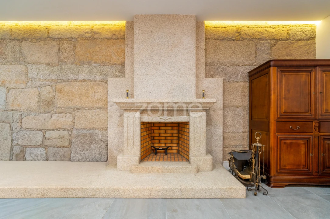 Quinta T10 para Venda em Queiriz Foto 34