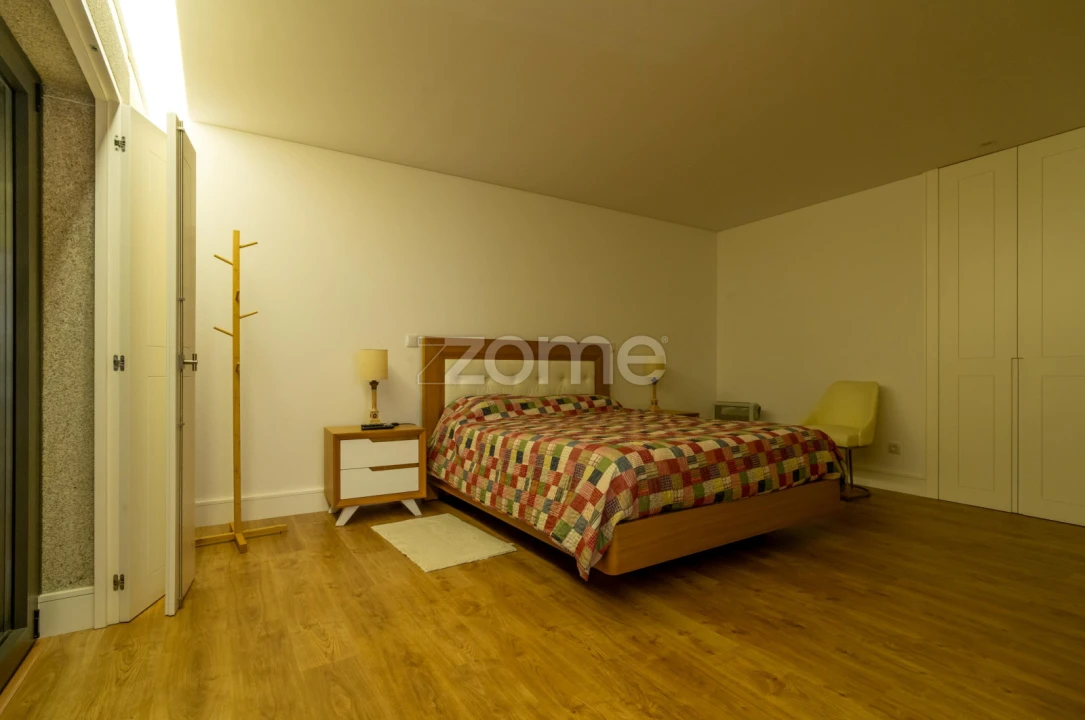 Quinta T10 para Venda em Queiriz Foto 59