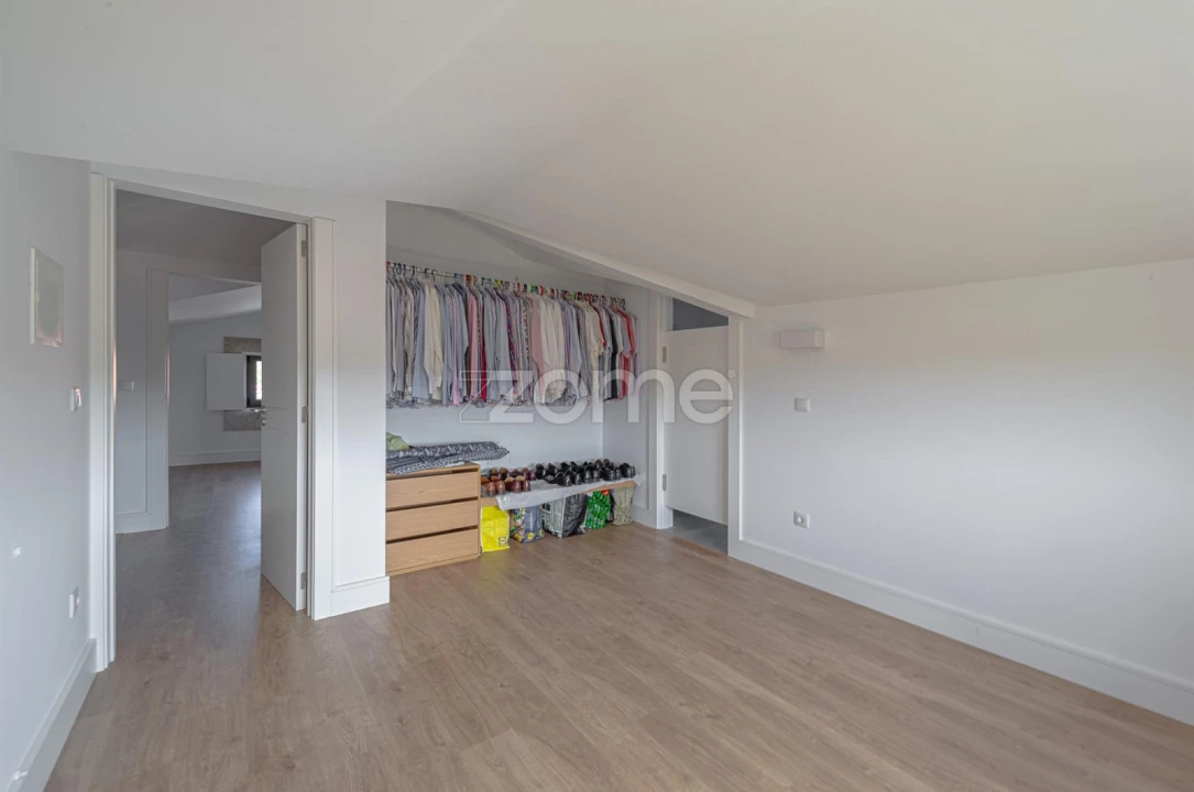 Quinta T10 para Venda em Queiriz Foto 72