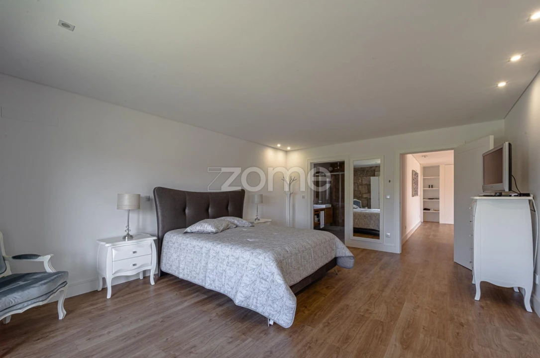 Quinta T10 para Venda em Queiriz Foto 44