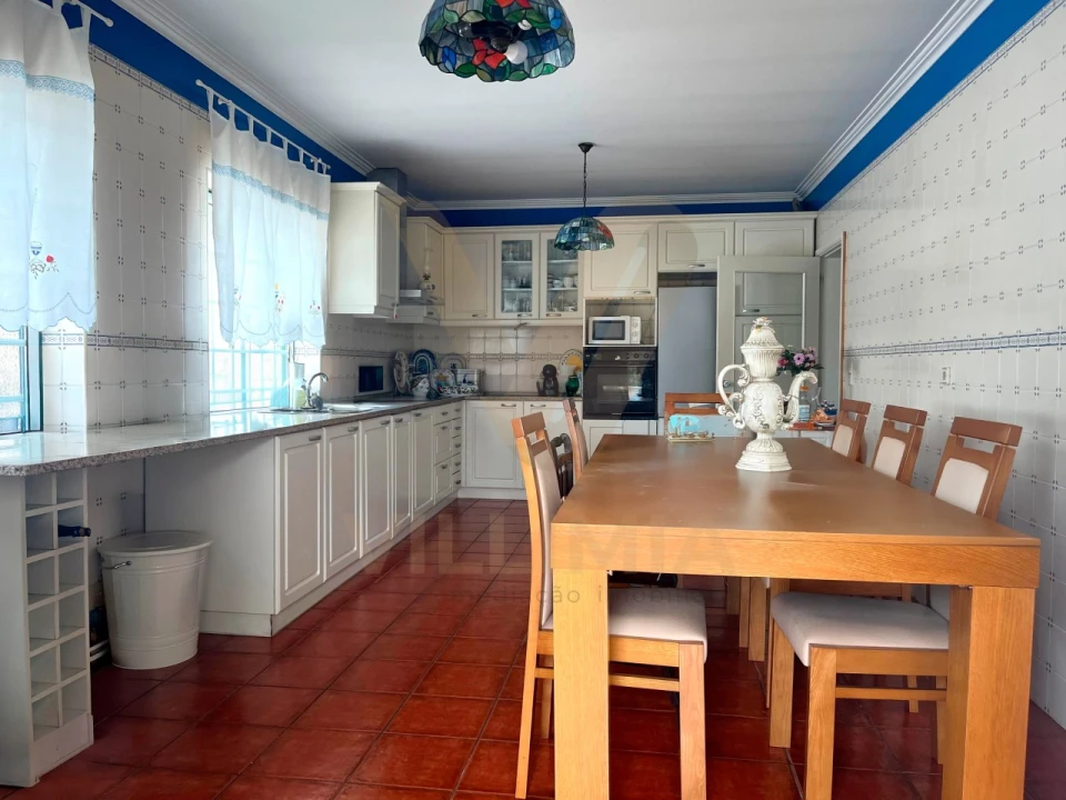 Moradia T4 para Venda em Ribeira Foto 18