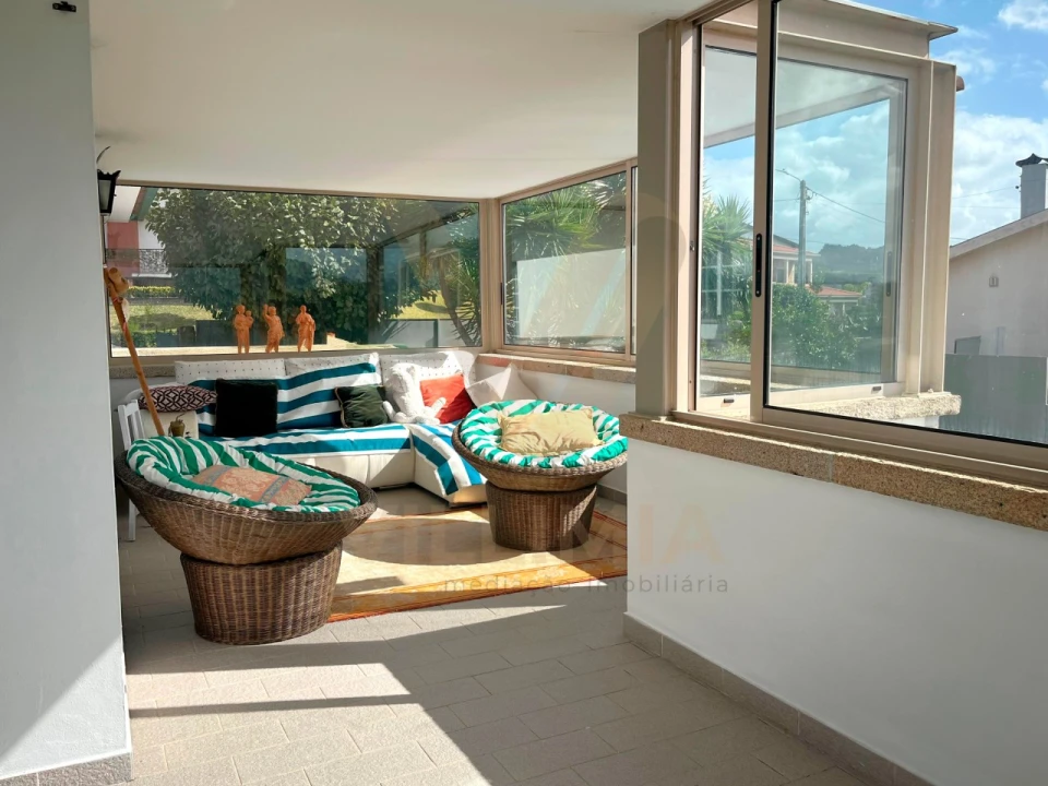 Moradia T4 para Venda em Ribeira Foto 29