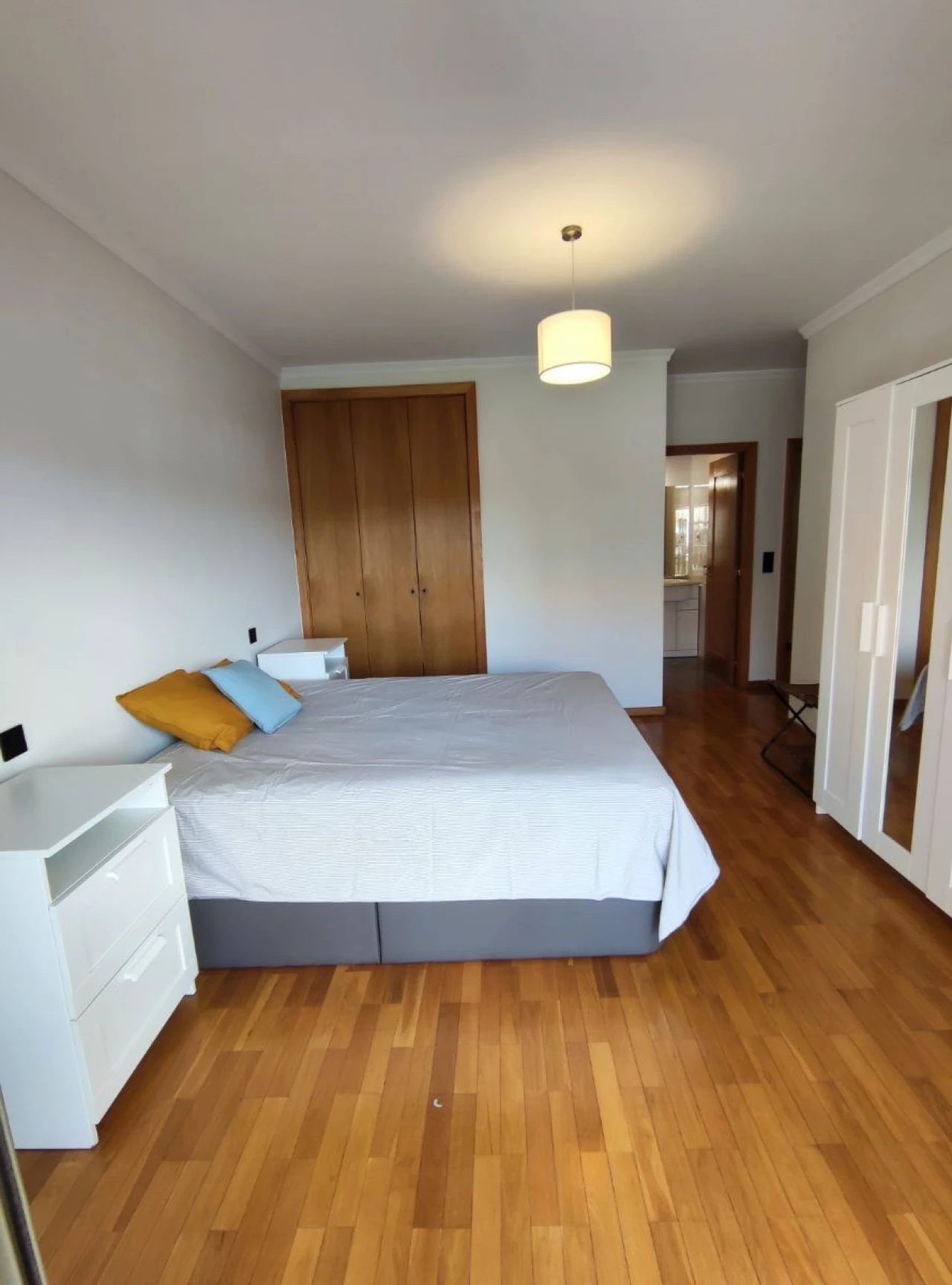 Apartamento T3 para Arrendamento em Arcozelo Foto 17