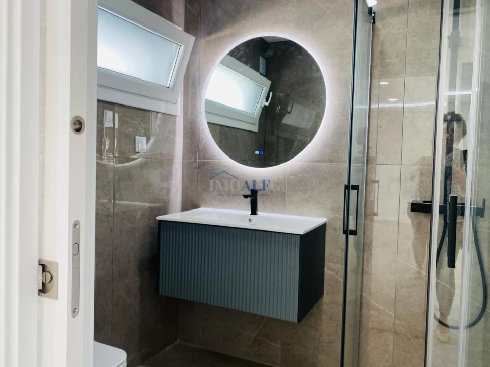 Moradia T4 para Venda em Alcochete Foto 8