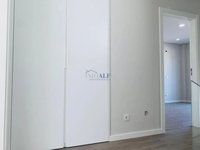 Moradia T4 para Venda em Alcochete Foto 16