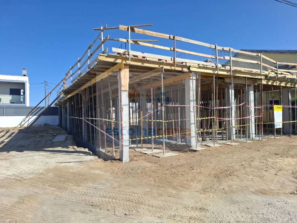 Moradia T4 para Venda em Fernao Ferro Foto 5