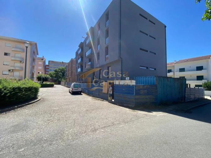 Apartamento T1 para Venda em Mateus Foto 1