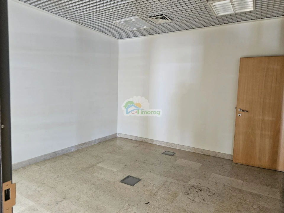 Loja para Venda em Portel Foto 7