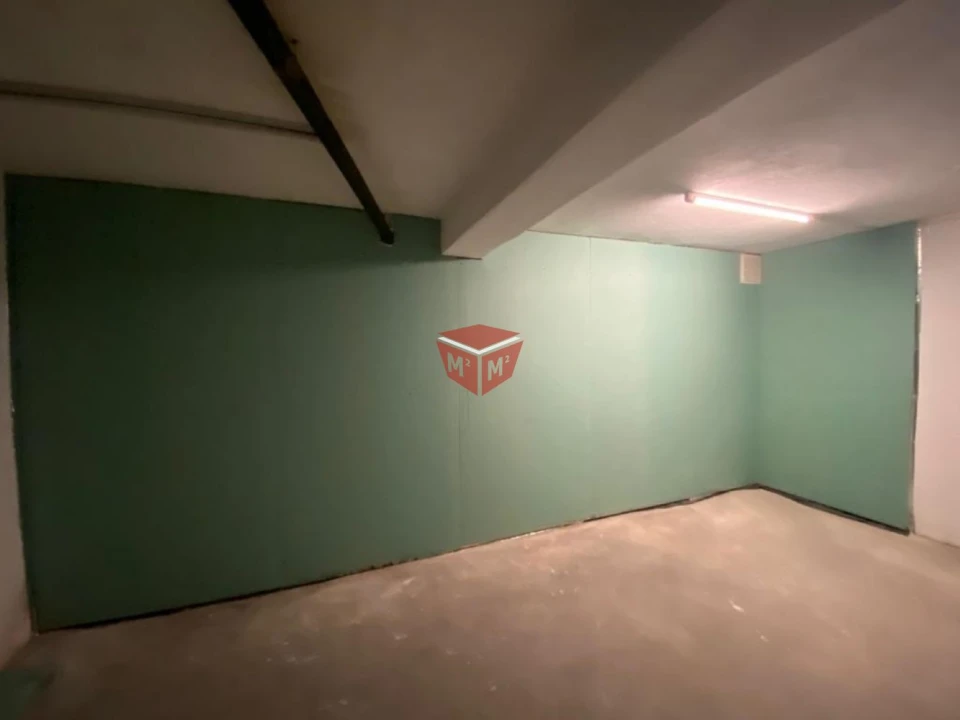 Garagem para Arrendamento em São Vitor (Braga) Foto 2