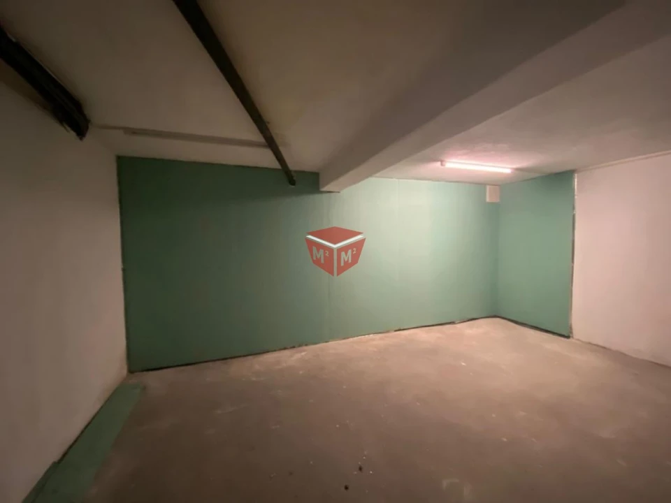 Garagem para Arrendamento em São Vitor (Braga) Foto 1