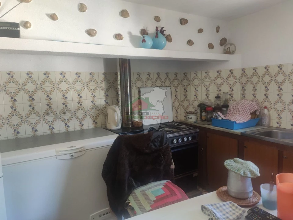 Moradia T4 para Venda em Sobreira Formosa e Alvito da Beira Foto 12