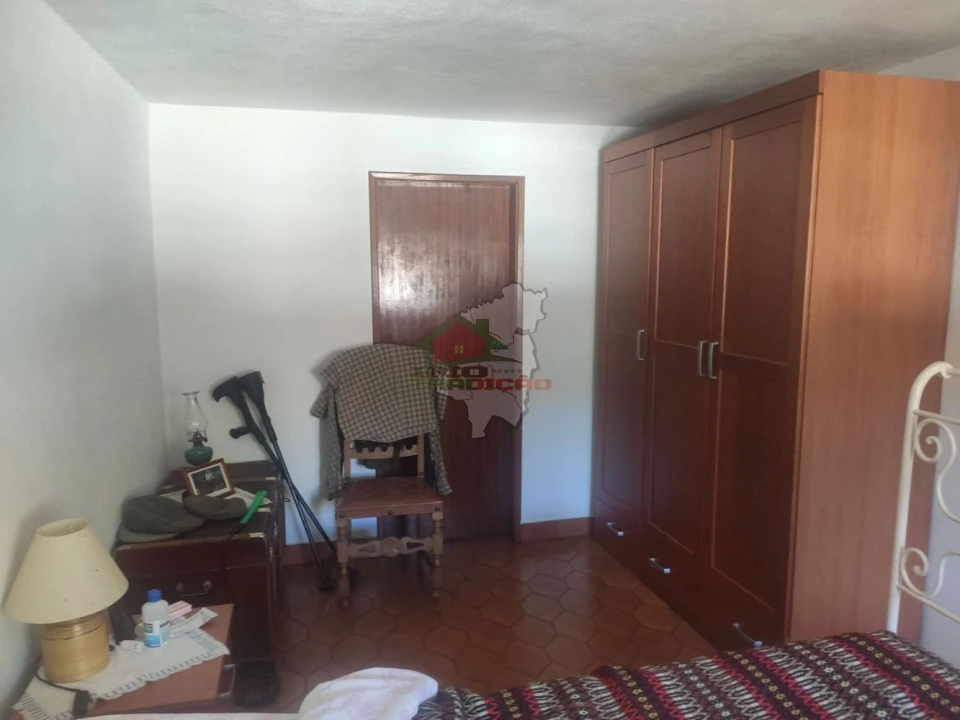 Moradia T4 para Venda em Sobreira Formosa e Alvito da Beira Foto 17