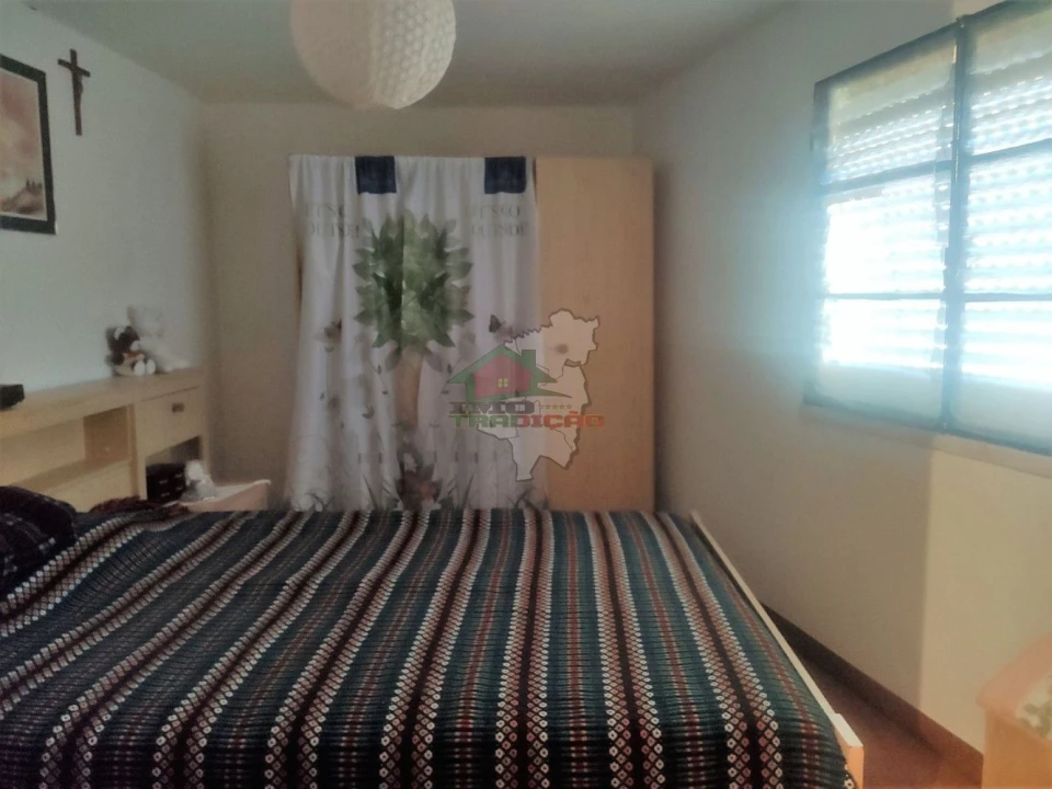 Moradia T4 para Venda em Sobreira Formosa e Alvito da Beira Foto 18