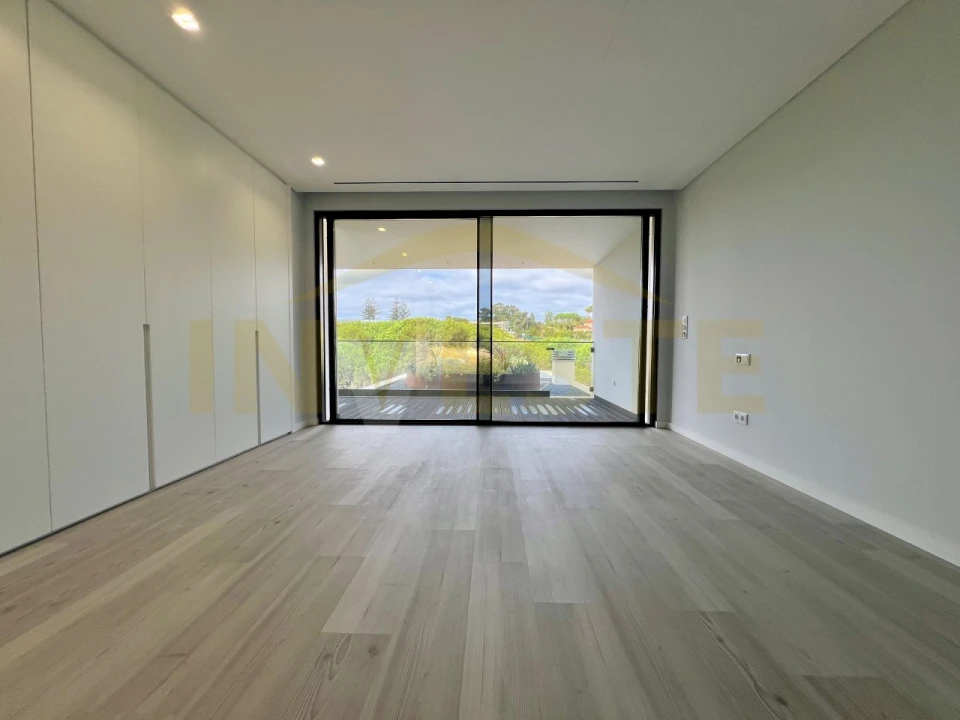 Moradia T5 para Venda em Cascais e Estoril Foto 29