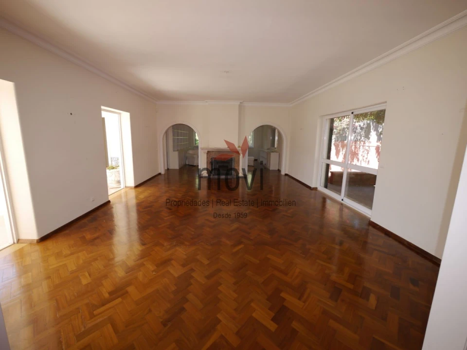 Moradia T7 para Venda em Cascais e Estoril Foto 8