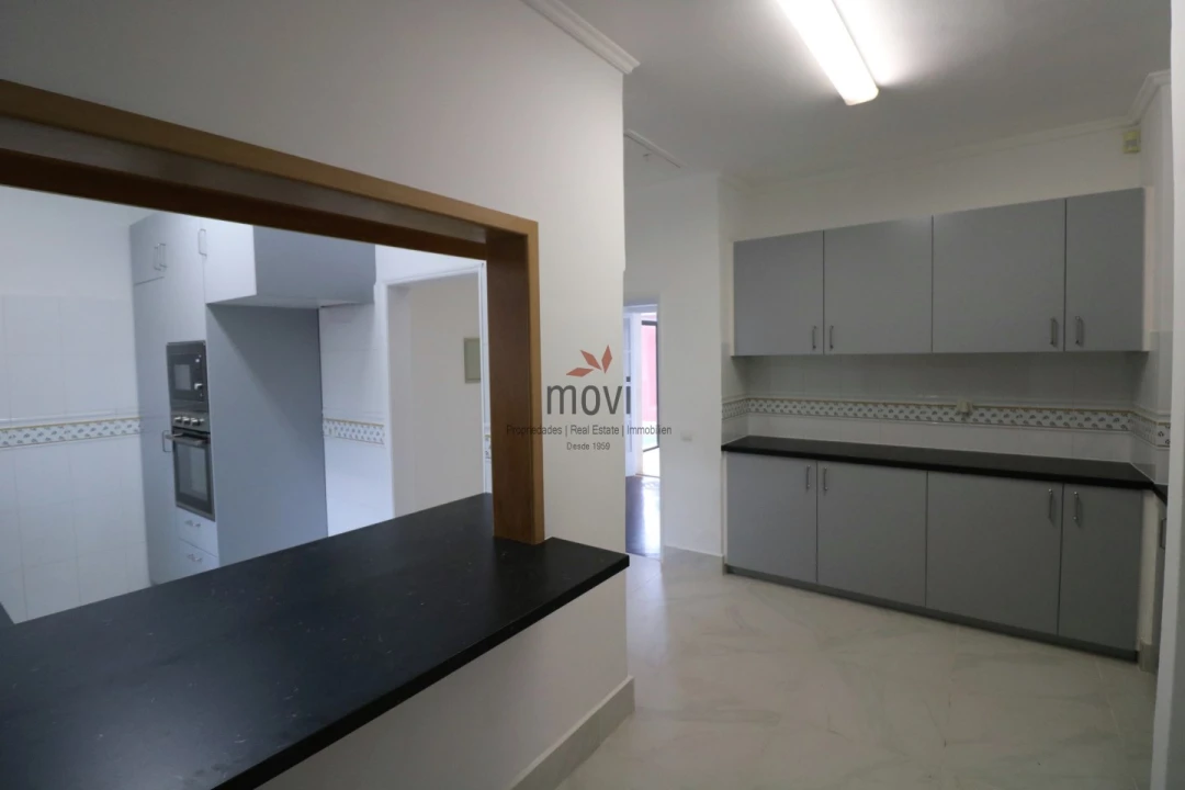 Moradia T7 para Venda em Cascais e Estoril Foto 14