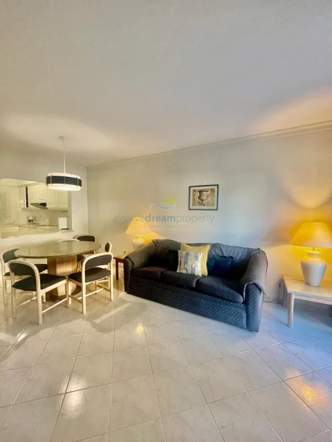 Apartamento T2 para Venda em Albufeira e Olhos de Água