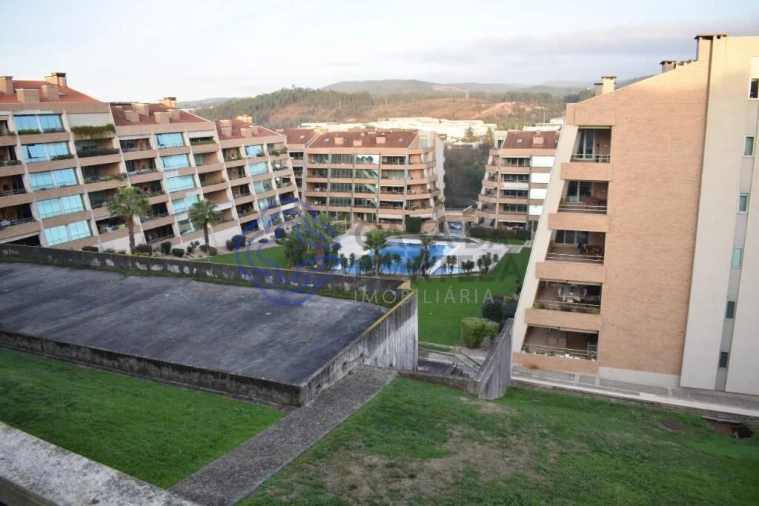 Moradia T3 para Venda em São João da Madeira Foto 35