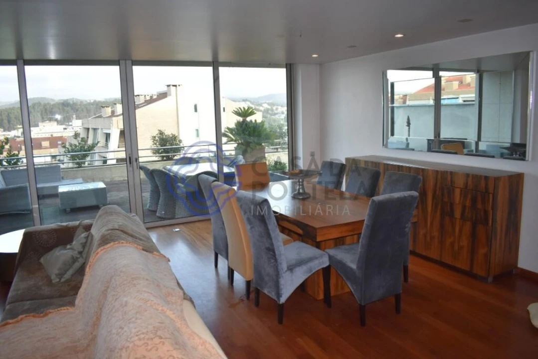 Moradia T3 para Venda em São João da Madeira Foto 33