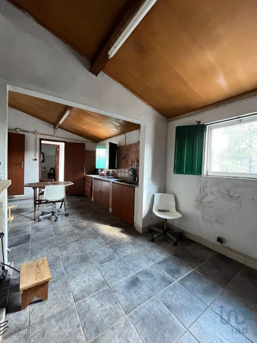 Moradia T2 para Venda em Salgueiro do Campo Foto 8