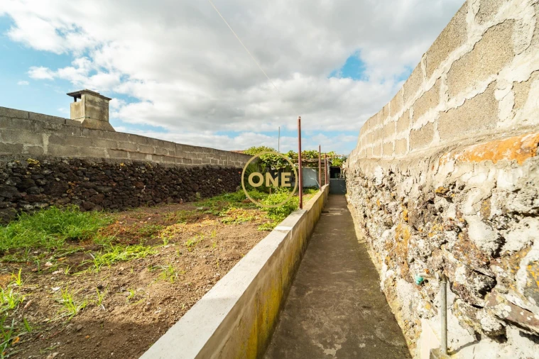 Moradia T3 para Venda em Lagoa (Nossa Senhora do Rosario) Foto 25