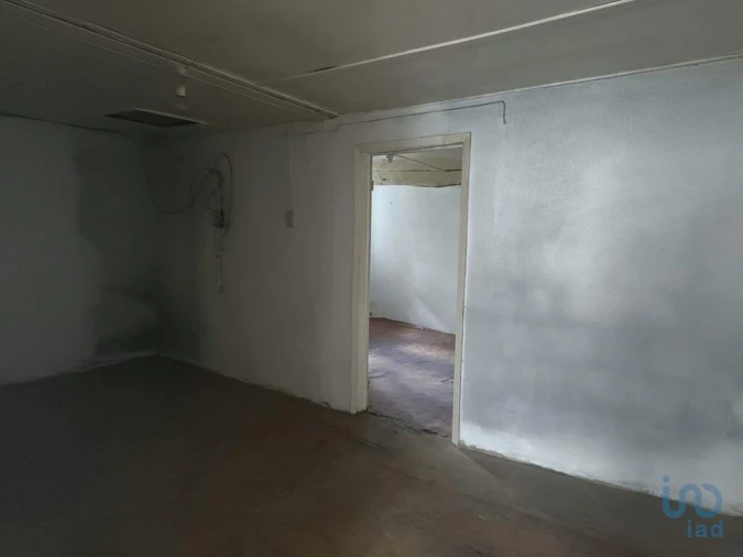 Moradia T3 para Venda em Ervedal e Vila Franca da Beira Foto 3