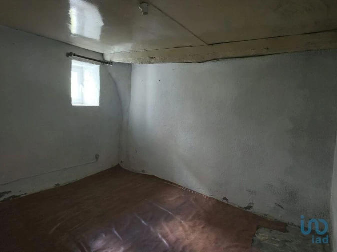 Moradia T3 para Venda em Ervedal e Vila Franca da Beira Foto 5