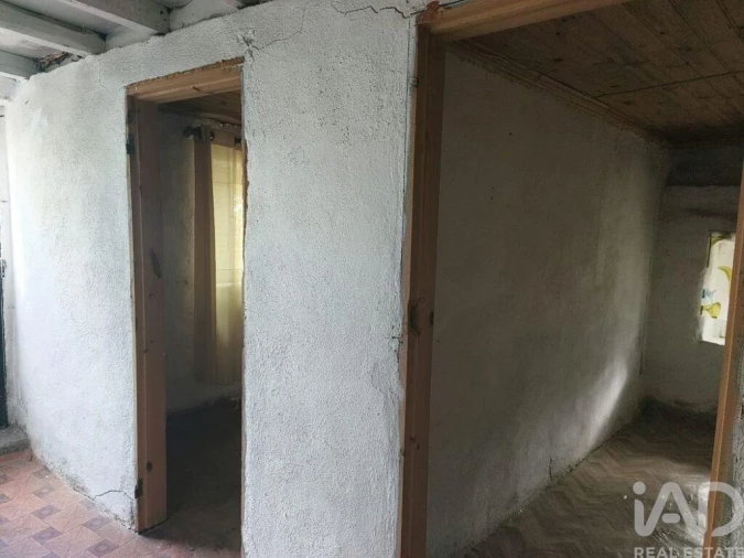 Moradia T3 para Venda em Ervedal e Vila Franca da Beira Foto 21