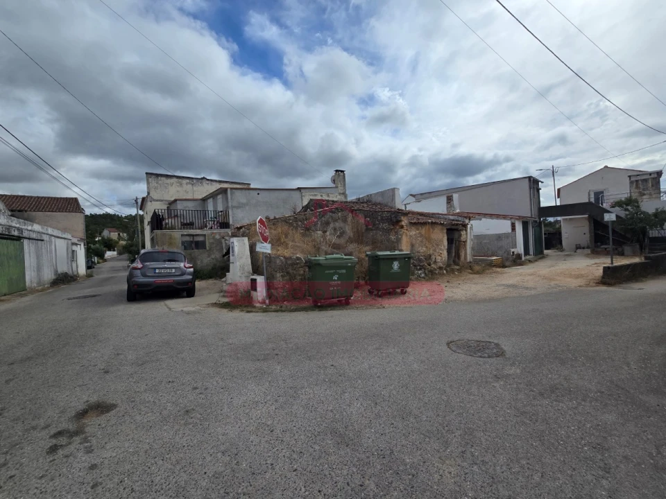 Terreno para Venda em Ega Foto 6