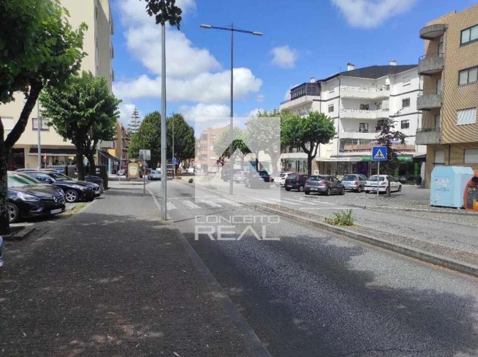 Loja para Arrendamento em Ermesinde Foto 2