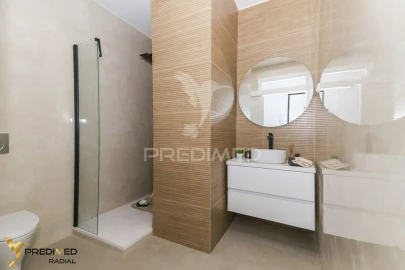 Apartamento T2 para Venda em Santo António
