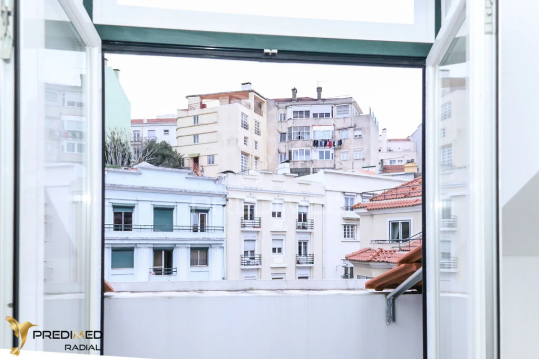 Apartamento T2 para Venda em Santo António Foto 3