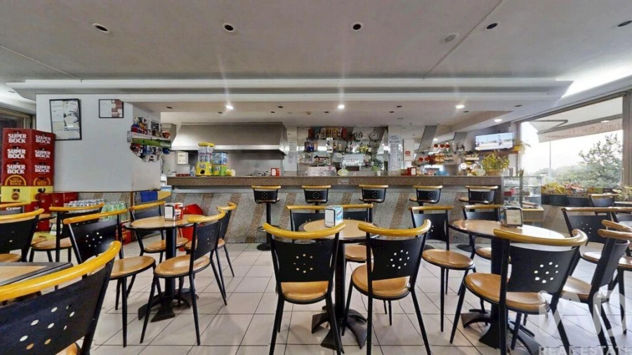 Loja para Venda em Mafamude e Vilar do Paraíso Foto 5