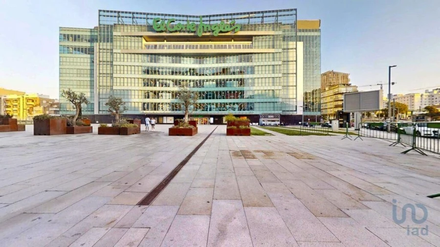 Loja para Venda em Mafamude e Vilar do Paraíso Foto 22