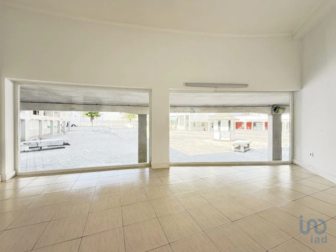 Loja para Venda em Oliveira do Bairro Foto 5