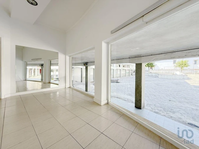 Loja para Venda em Oliveira do Bairro Foto 2