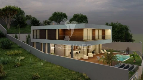 Moradia T4 para Venda em Santo Antonio