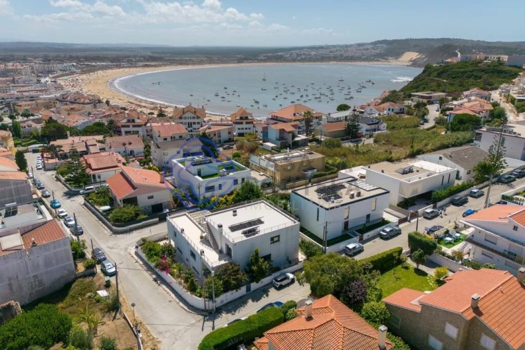 Moradia T4 para Venda em São Martinho do Porto