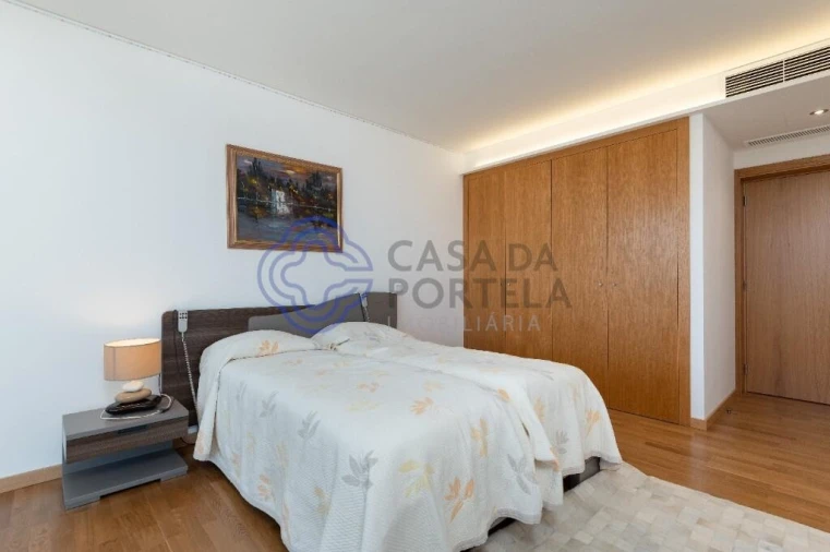 Moradia T4 para Venda em São Martinho do Porto Foto 44