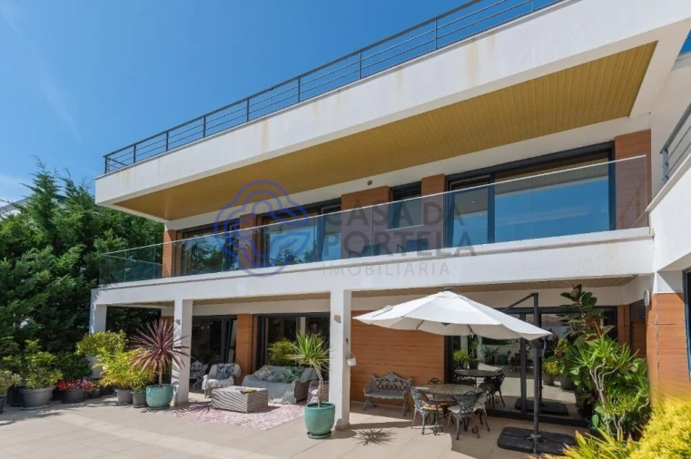 Moradia T4 para Venda em São Martinho do Porto Foto 16