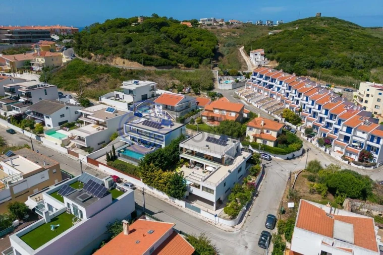 Moradia T4 para Venda em São Martinho do Porto Foto 3