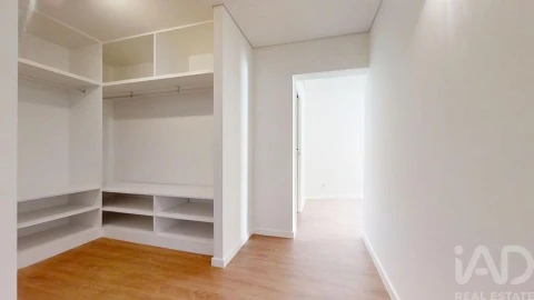 Moradia T4 para Venda em Gondomar (São Cosme), Valbom e Jovim