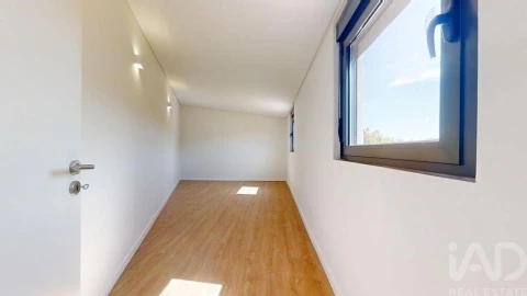 Moradia T4 para Venda em Gondomar (São Cosme), Valbom e Jovim