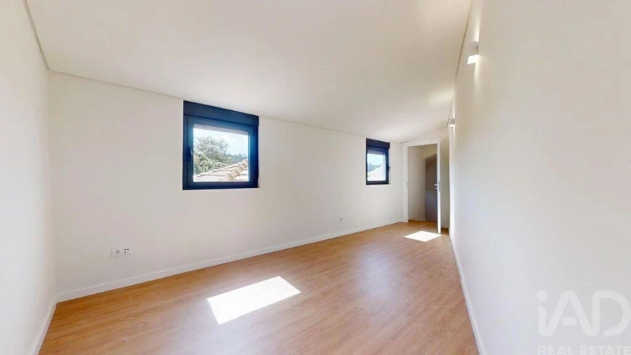 Moradia T4 para Venda em Gondomar (São Cosme), Valbom e Jovim Foto 30