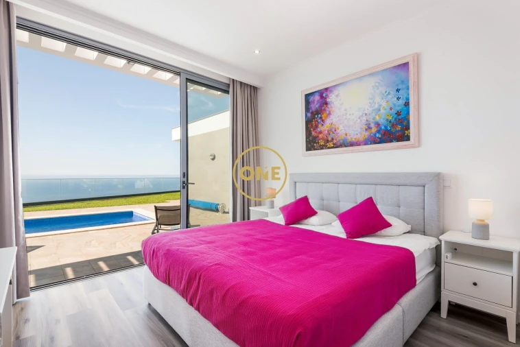 Moradia T3 para Venda em Prazeres Foto 11