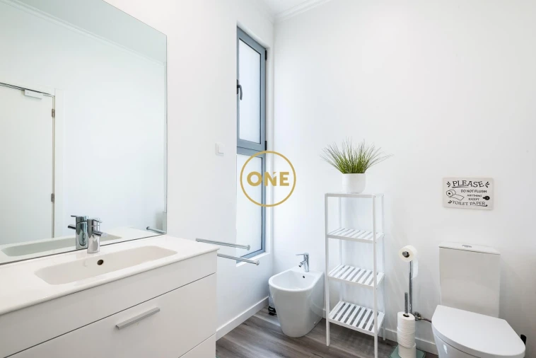 Moradia T3 para Venda em Prazeres Foto 22