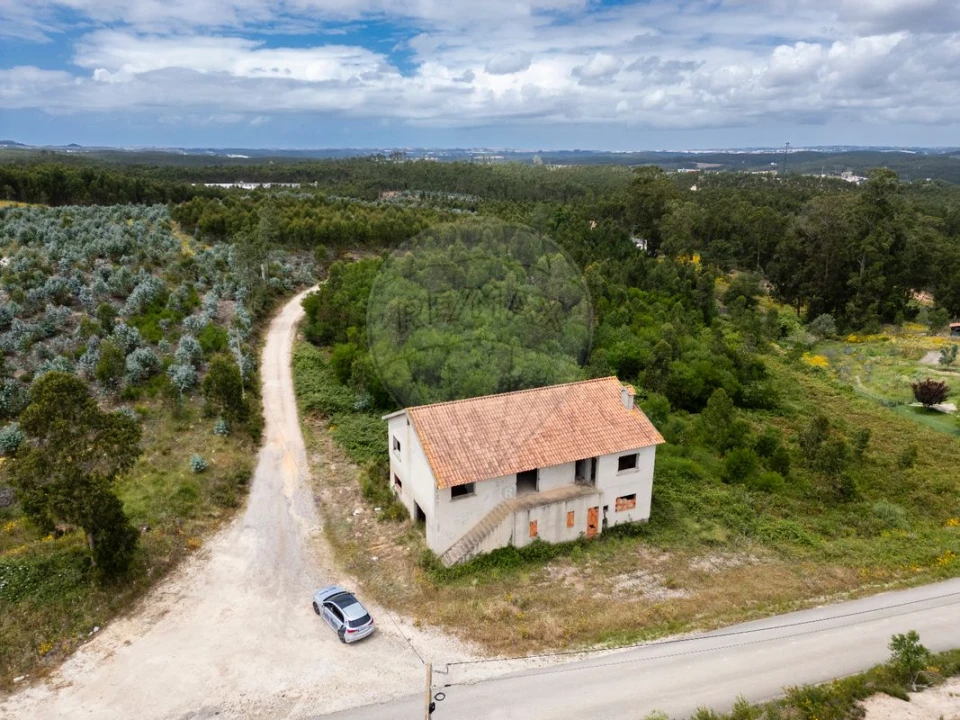 Moradia T3 para Venda em Maxial e Monte Redondo Foto 10