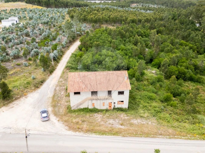 Moradia T3 para Venda em Maxial e Monte Redondo Foto 5