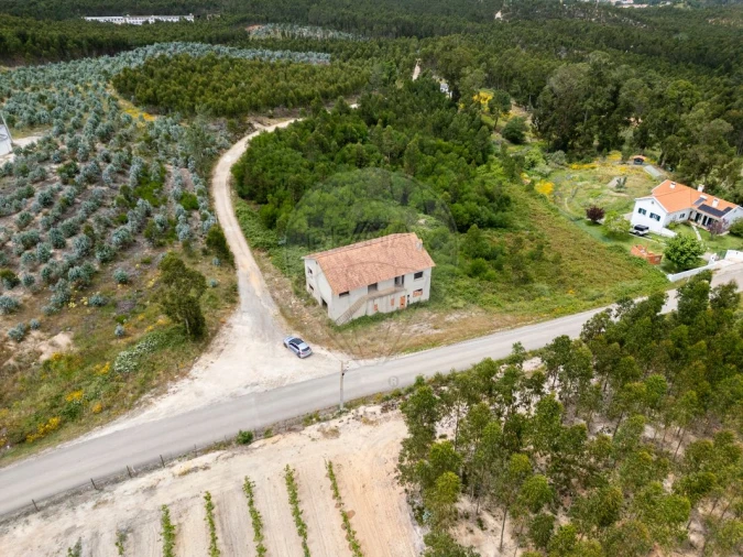 Moradia T3 para Venda em Maxial e Monte Redondo Foto 12